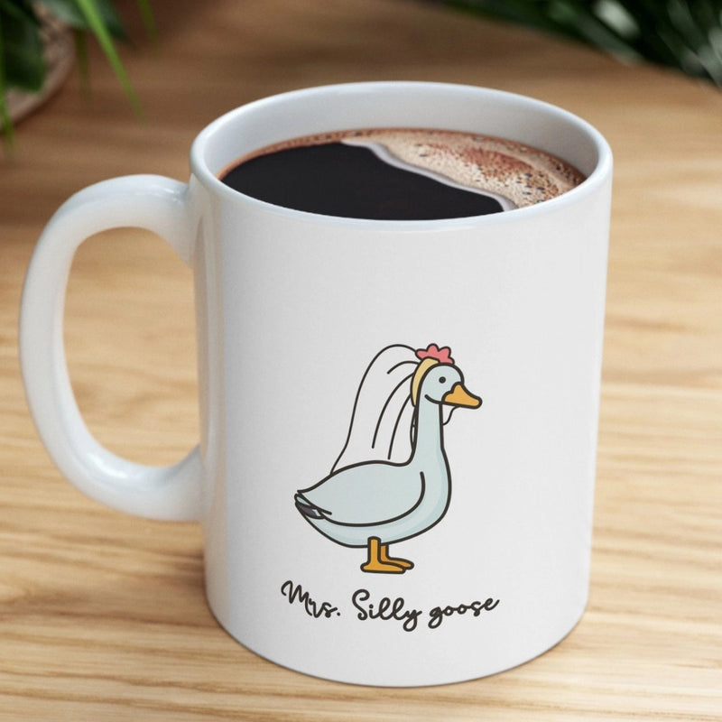 Mrs Mr Silly Goose - Funny Mug for Couples- Bride to be Husband to be Gift for Newlywed Engaged Couples