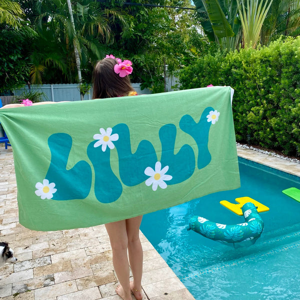 Personalized Name Beach Bath Pool Towel-Unique Gift for Family & Team Vacation,Bachelorette Party and Birthday